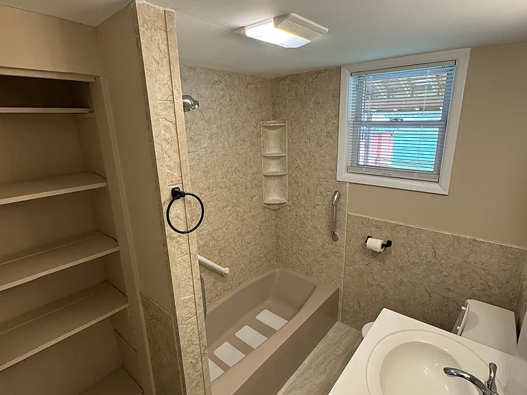 144 Parkside Ave — Photo 5