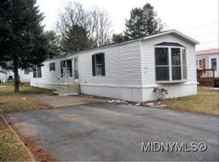 521 Clifford Ln, Utica, NY