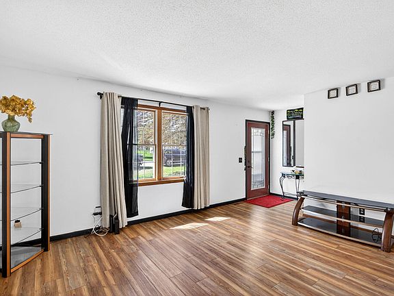 2nd image of 18140 Stevens Ct