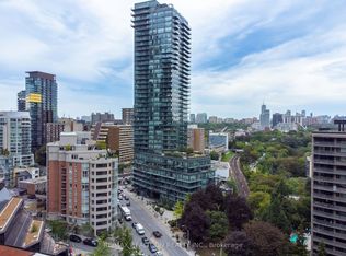825 Church St #912, Toronto, ON M4W 3Z4