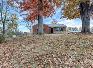 7602 Elton St, Saint Louis, MO 63123