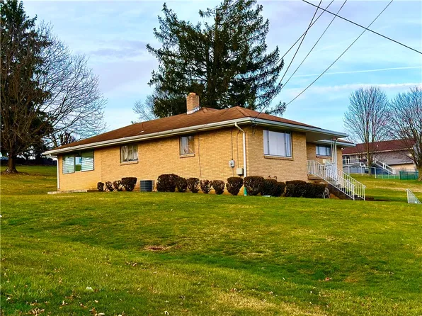 875 Harold Ave, Washington, PA 15301