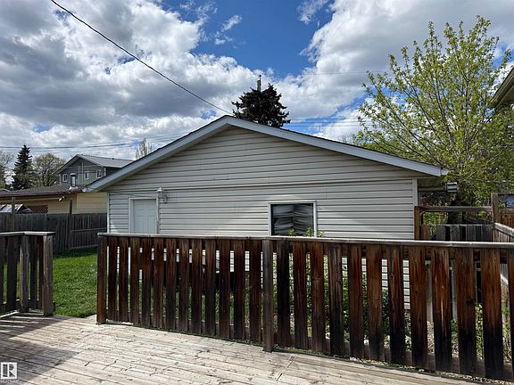 2nd image of 4708 47th St