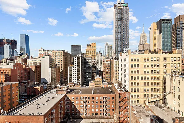 Rented by Compass | media 22