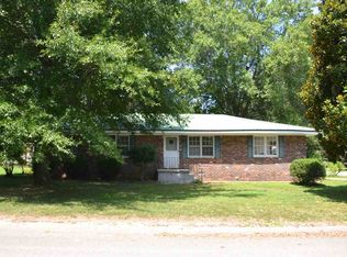 2056 Meadowbrook Dr, Milan, TN 38358