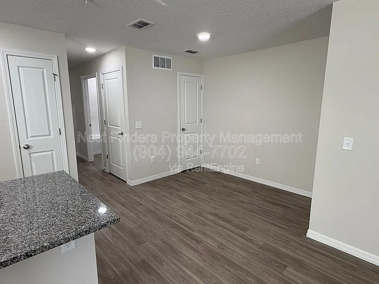 11478 Oakfield Ct #102 — Photo 9