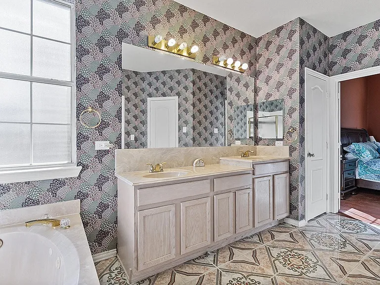 4500 Shadowridge Dr — Photo 14