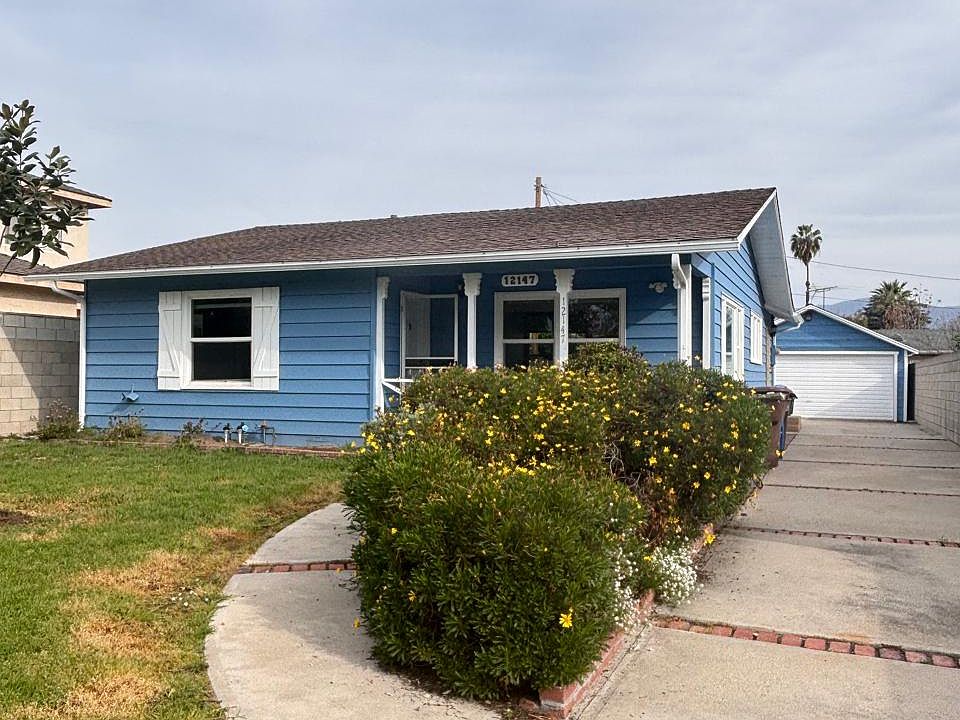 1st image of 12147 Hallwood Dr