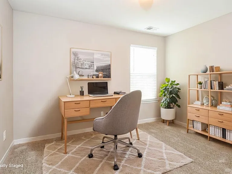602 Fieldcrest Dr — Photo 15