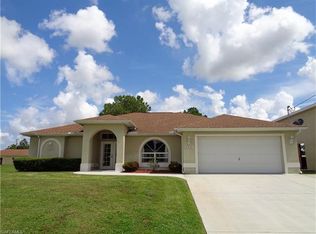 2930 21st St SW, Lehigh Acres, FL 33976