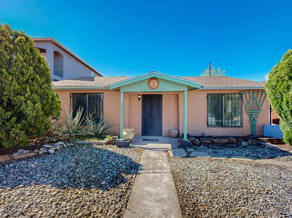 154 Mescalero Rd NW, Albuquerque, NM 87107