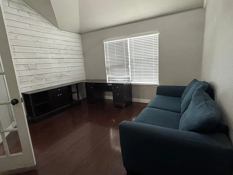 8416 Prairie Fire Dr — Photo 4