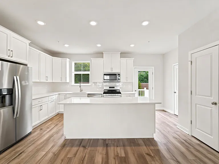 59 Four Leaf Dr — Photo 14