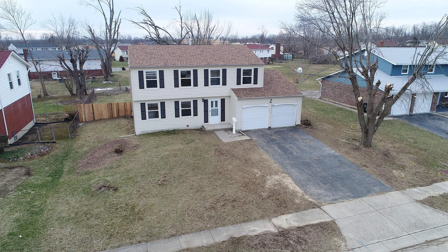 6466 Waywind Dr photo 1