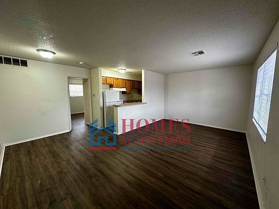 3rd image of 1409-1423 Harrelton Dr #1417