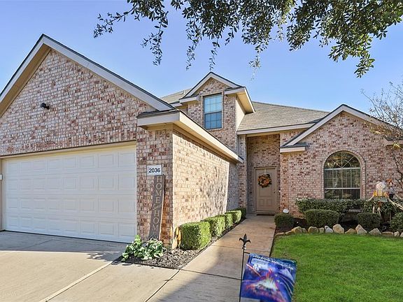 2nd image of 2036 Kings Forest Dr