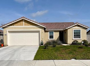 1648 Thistle Ln, Los Banos, CA 93635