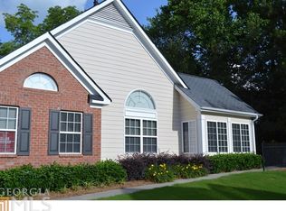 2100 Sweet Apple Cir, Alpharetta, GA 30004