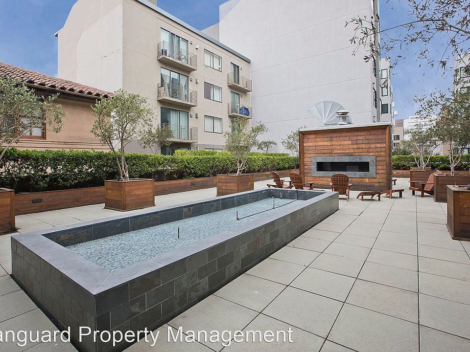 1st image of 550 18th St APT 301
