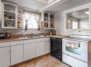 1109 SW 106th St, Seattle, WA 98146