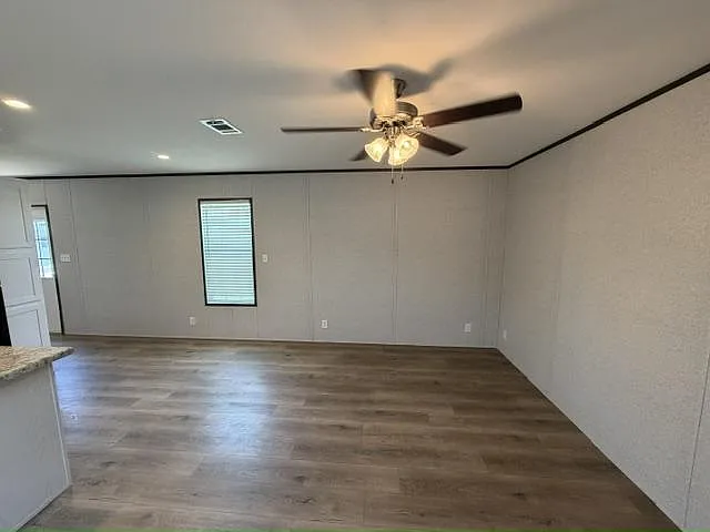 Auburndale Estates — Photo 34