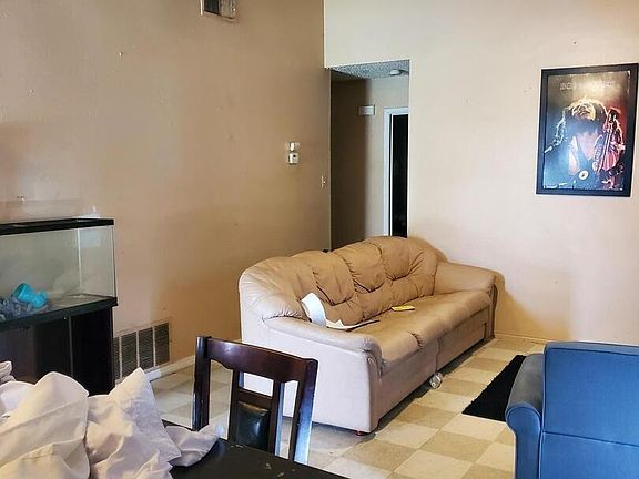 4th image of 5250/52 GAWAIN DR