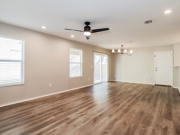 4th image of 2755 N Saramano Ln