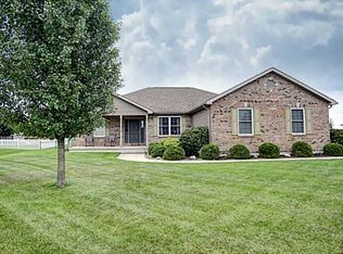 3046 Parkwood Dr, Troy, OH