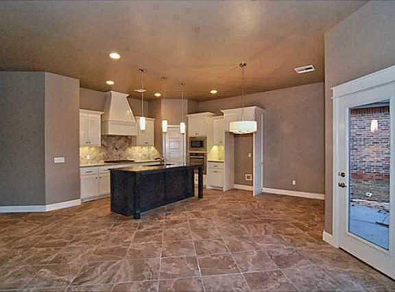 4th image of 17608 Braken Dr