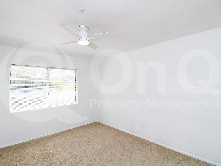 10635 N 129th St — Photo 16