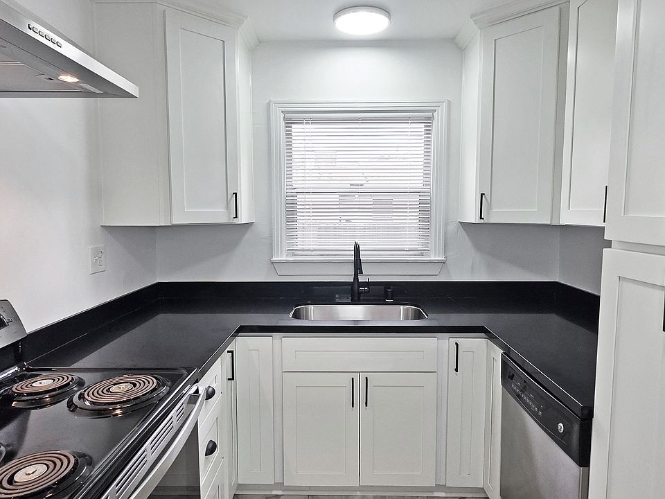 1st image of 3800 Arden Way