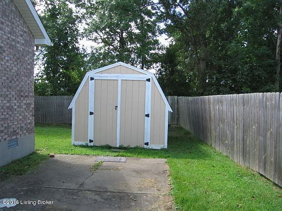 3rd image of 219 Joshua Ct