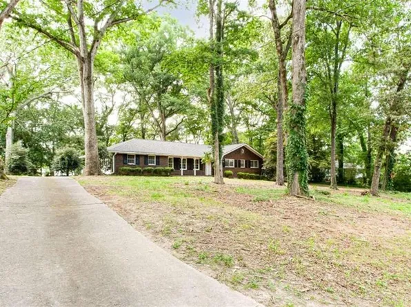 2973 Williams Pl, Snellville, GA 30078