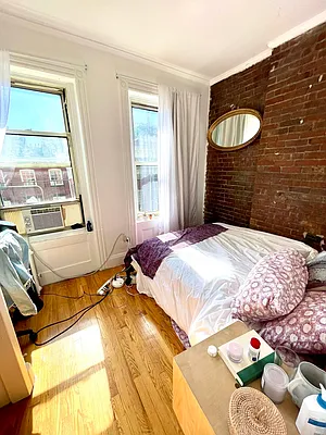 Rented by LJ Sloane Management | media 12