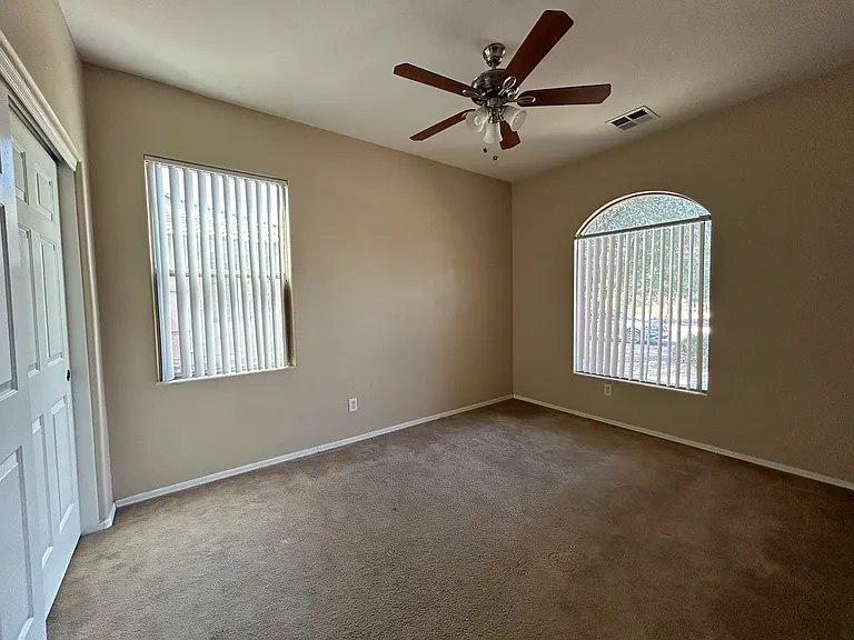 3869 S Coach House Dr — Photo 11