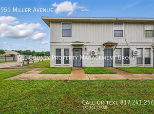 4951 Miller Ave, Fort Worth, TX 76119
