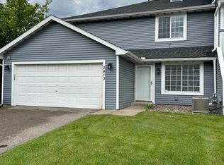 2413 E 117th St #32, Burnsville, MN 55337