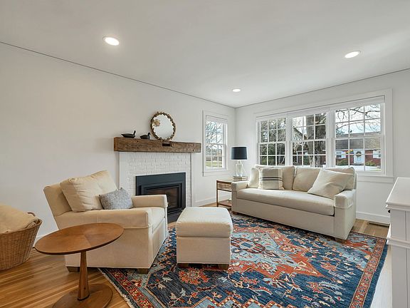 5th image of 52 Belknap Mountain Road