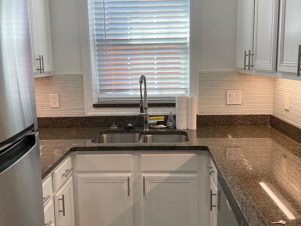1st image of 8052 Davis Dr #1S