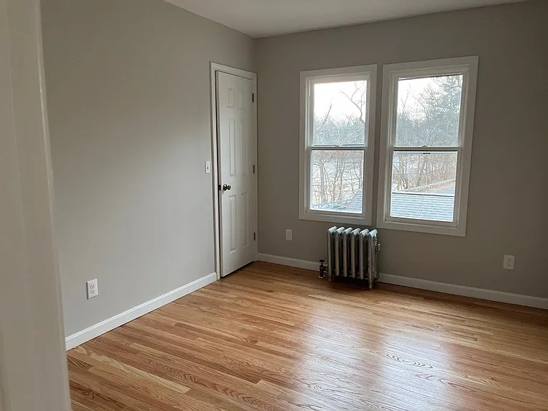 752 Alden St #1 — Photo 11
