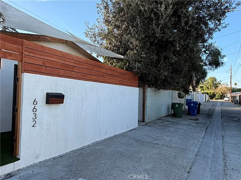 6632 Fulton Ave — Photo 16