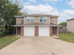 6204 SW Chickadee St #1, Bentonville, AR 72713