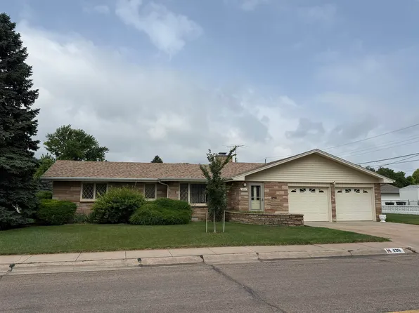 420 S CARR, North Platte, NE 69101