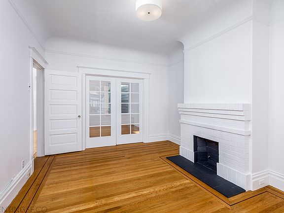 4th image of 1241 Green St