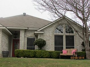 18 Connecticut Ave, Midlothian, TX 76065