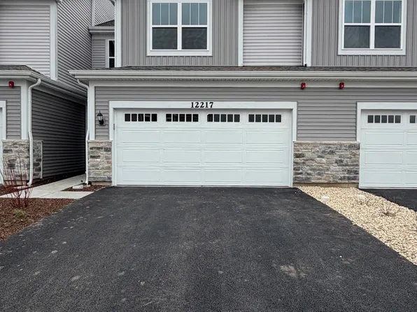 12217 Dodwell St, Huntley, IL