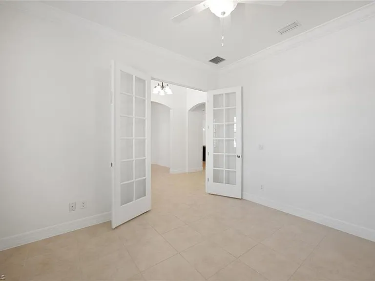 6853 Il Regalo Cir — Photo 13
