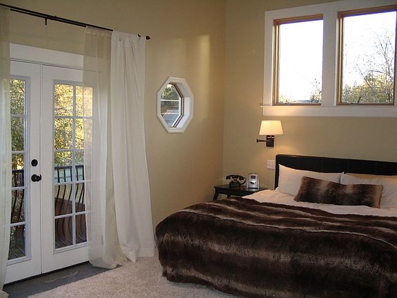 French doors in Masbed