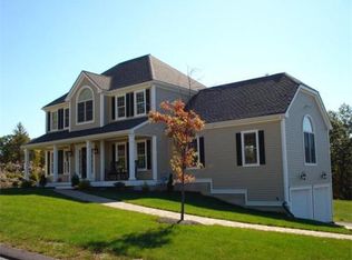82 High Point Dr, North Grafton, MA 01536