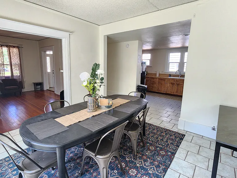 1219 N Wahsatch Ave — Photo 6